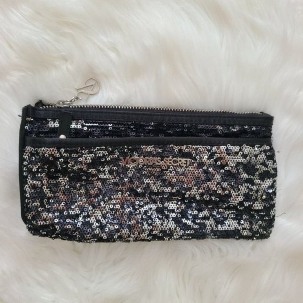 Victoria Secret Black and Silver Sequin Clutch Evening